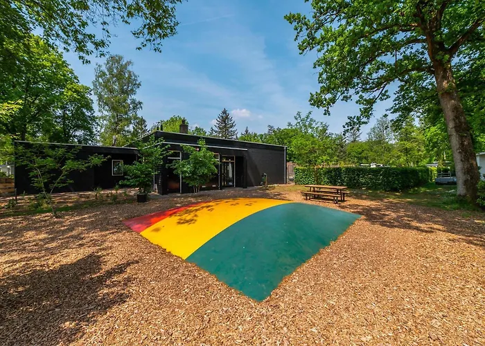 Chalet Cozy In A Arnhem