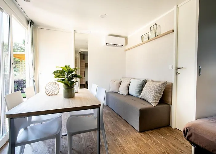 Cozy In A * Άρνεμ